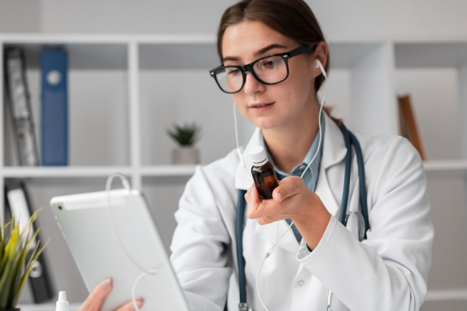 MedicalMex physician providing international medication concierge support via telehealth consultation